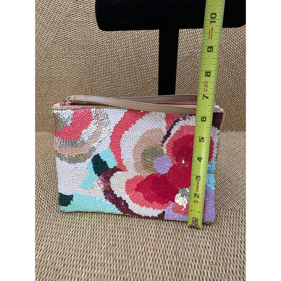 LULU Floral Sequin Clutch Wristlet With Peach‎ Satin Lining & Zipper Closure - Picture 10 of 10